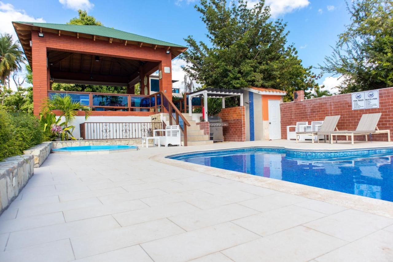 Residencial Sfa Pedernales Villa Exteriör bild